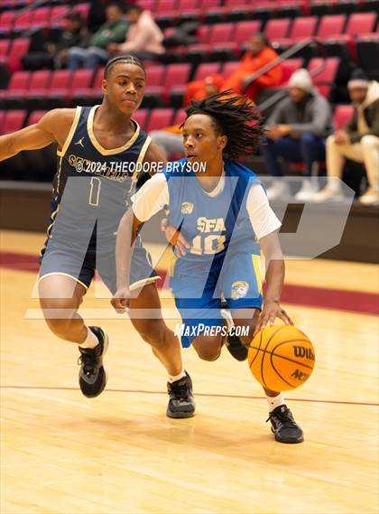 Thumbnail 2 in Specially Fit Academy vs. Chattanooga Prep (Ted McClain Christmas Classic) photogallery.