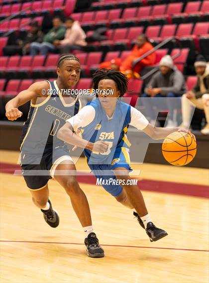 Thumbnail 2 in Specially Fit Academy vs. Chattanooga Prep (Ted McClain Christmas Classic) photogallery.