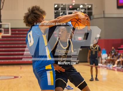 Thumbnail 2 in Specially Fit Academy vs. Chattanooga Prep (Ted McClain Christmas Classic) photogallery.
