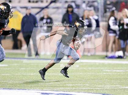 Thumbnail 1 in Wylie East vs. Lancaster (UIL 5A Regional Quarterfinal Playoff) photogallery.