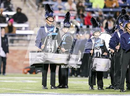 Thumbnail 3 in Wylie East vs. Lancaster (UIL 5A Regional Quarterfinal Playoff) photogallery.