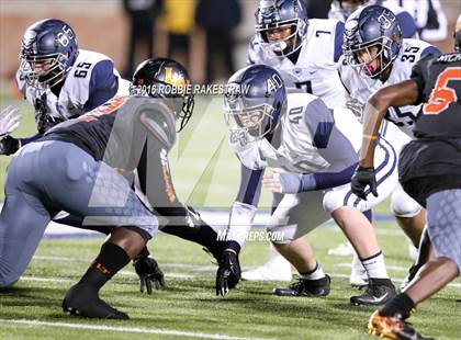Thumbnail 1 in Wylie East vs. Lancaster (UIL 5A Regional Quarterfinal Playoff) photogallery.