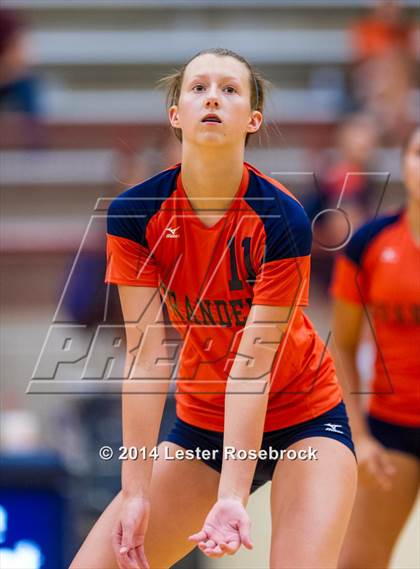 Thumbnail 2 in Brandeis vs O'Connor Freshman photogallery.