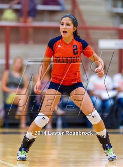 Thumbnail 3 in Brandeis vs O'Connor Freshman photogallery.