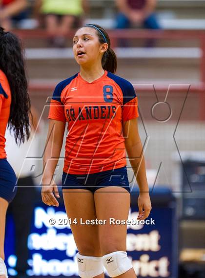 Thumbnail 1 in Brandeis vs O'Connor Freshman photogallery.