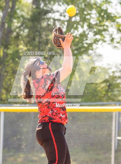 Thumbnail 2 in South Brunswick @ Hoke County (Robeson County Slugfest) photogallery.