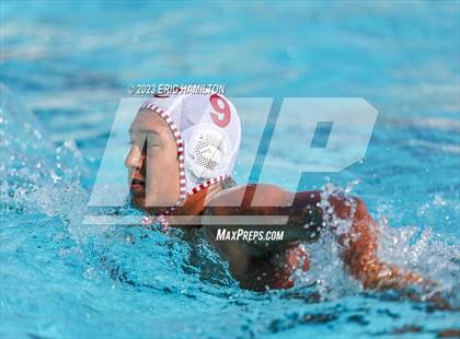 Thumbnail 3 in Loyola vs Oaks Christian (Scrimmage) photogallery.