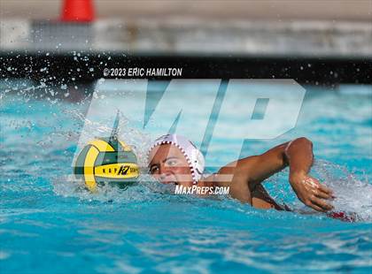 Thumbnail 2 in Loyola vs Oaks Christian (Scrimmage) photogallery.