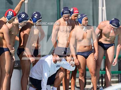 Thumbnail 2 in Loyola vs Oaks Christian (Scrimmage) photogallery.