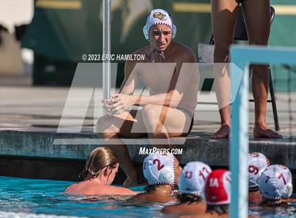 Thumbnail 1 in Loyola vs Oaks Christian (Scrimmage) photogallery.