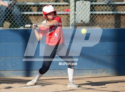 Thumbnail 2 in Hillsdale vs. Saratoga (CIF CCS Division 2 Semifinal) photogallery.