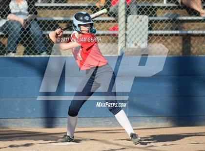 Thumbnail 2 in Hillsdale vs. Saratoga (CIF CCS Division 2 Semifinal) photogallery.
