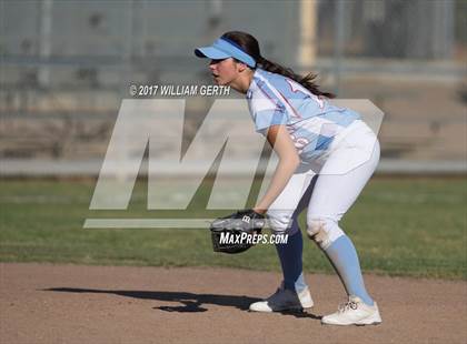 Thumbnail 3 in Hillsdale vs. Saratoga (CIF CCS Division 2 Semifinal) photogallery.