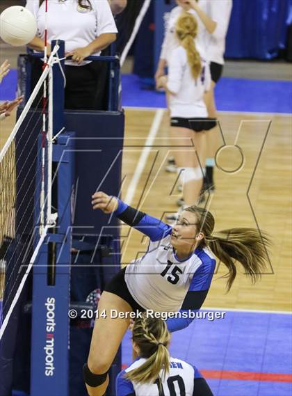 Thumbnail 3 in Grandview vs Highlands Ranch (CHSAA 5A Playoff) photogallery.