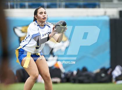 Thumbnail 3 in Sandalwood vs Fernandina Beach (Jaguars Preseason Classic) photogallery.