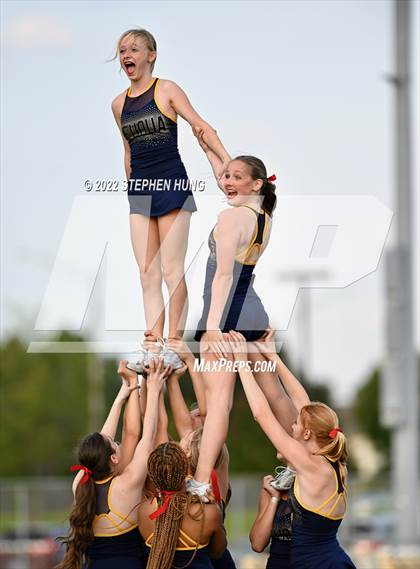 Thumbnail 2 in Neuqua Valley photogallery.