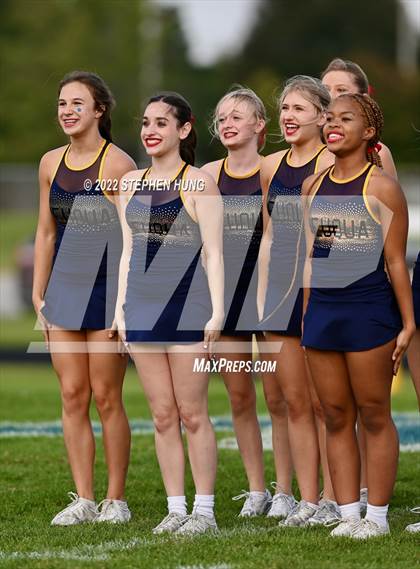 Thumbnail 2 in Neuqua Valley photogallery.