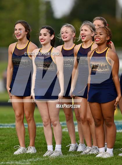 Thumbnail 3 in Neuqua Valley photogallery.