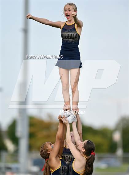 Thumbnail 2 in Neuqua Valley photogallery.