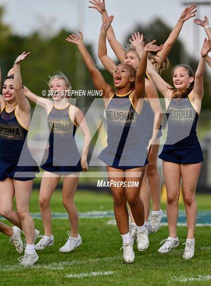 Thumbnail 3 in Neuqua Valley photogallery.