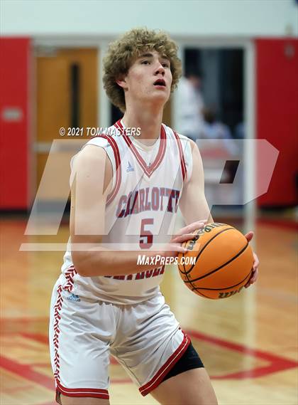 Thumbnail 2 in Charlotte Latin @ Charlotte Catholic photogallery.