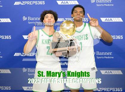 Thumbnail 2 in St. Mary's vs. Deer Valley (AIA 4A Final - Awards) photogallery.