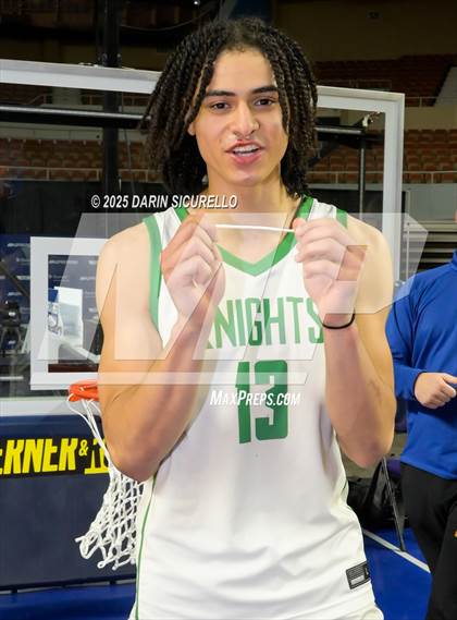 Thumbnail 1 in St. Mary's vs. Deer Valley (AIA 4A Final - Awards) photogallery.