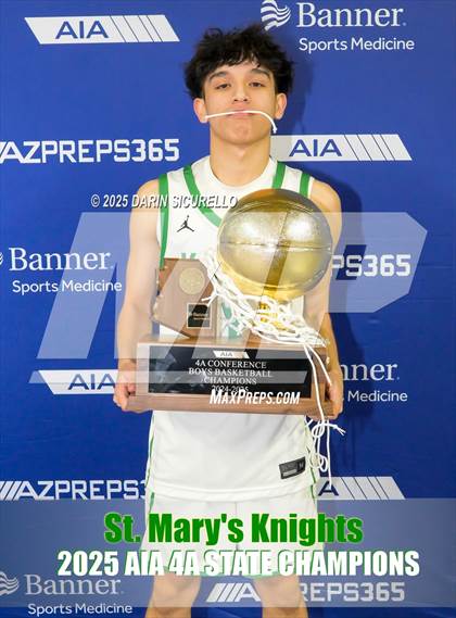 Thumbnail 3 in St. Mary's vs. Deer Valley (AIA 4A Final - Awards) photogallery.