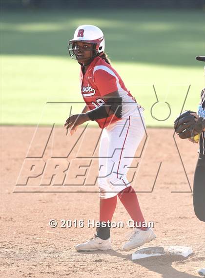 Thumbnail 2 in Redondo Union vs. Grand Terrace (CIF-SS D3 Final) photogallery.