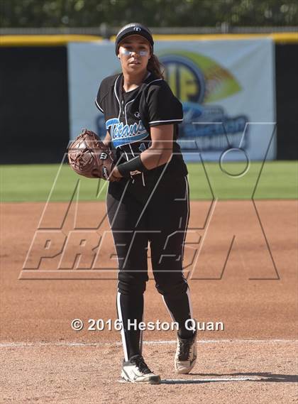 Thumbnail 3 in Redondo Union vs. Grand Terrace (CIF-SS D3 Final) photogallery.