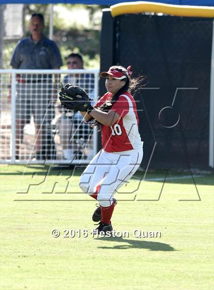 Thumbnail 2 in Redondo Union vs. Grand Terrace (CIF-SS D3 Final) photogallery.