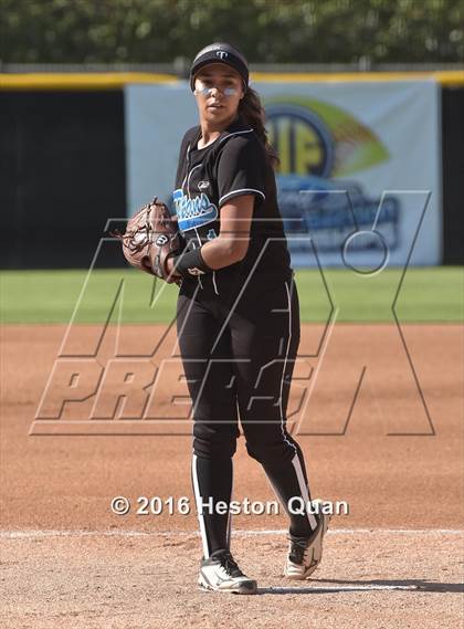 Thumbnail 3 in Redondo Union vs. Grand Terrace (CIF-SS D3 Final) photogallery.