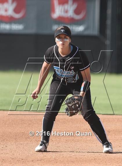 Thumbnail 1 in Redondo Union vs. Grand Terrace (CIF-SS D3 Final) photogallery.