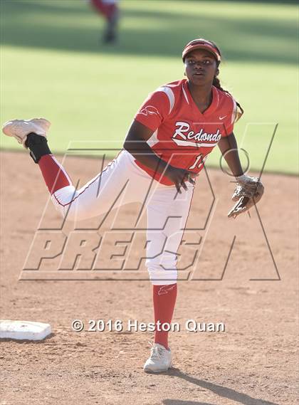 Thumbnail 2 in Redondo Union vs. Grand Terrace (CIF-SS D3 Final) photogallery.