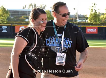 Thumbnail 2 in Redondo Union vs. Grand Terrace (CIF-SS D3 Final) photogallery.