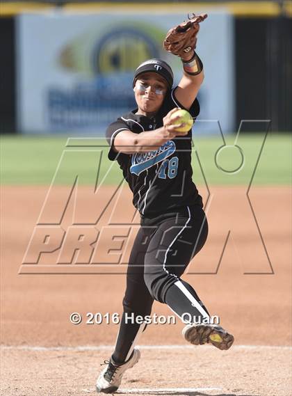 Thumbnail 3 in Redondo Union vs. Grand Terrace (CIF-SS D3 Final) photogallery.