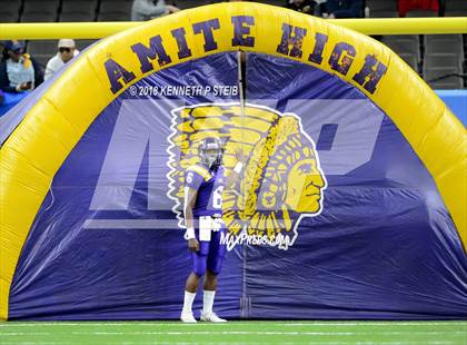Thumbnail 1 in Welsh vs. Amite (LHSAA 2A Final)  photogallery.