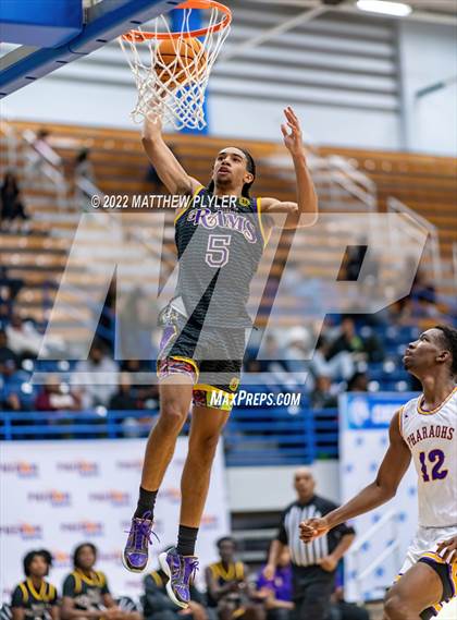 Thumbnail 1 in Word of God Christian Academy vs. Quality Education Academy (Hoops and Dreams Showcase at Fayetteville State University) photogallery.