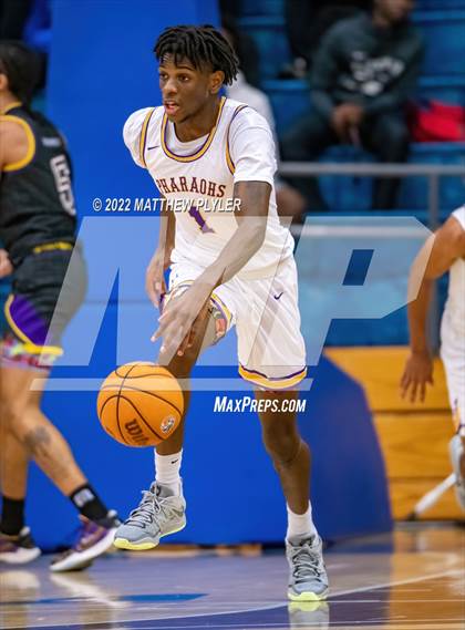 Thumbnail 2 in Word of God Christian Academy vs. Quality Education Academy (Hoops and Dreams Showcase at Fayetteville State University) photogallery.