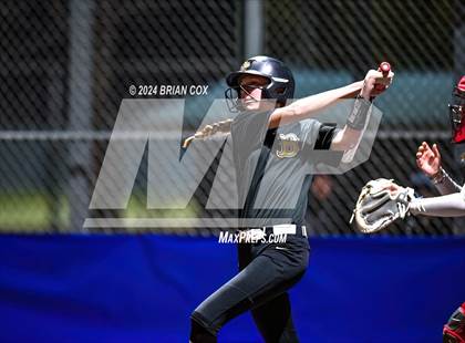 Thumbnail 1 in Bentonville vs Melbourne (Ozark Classic) photogallery.