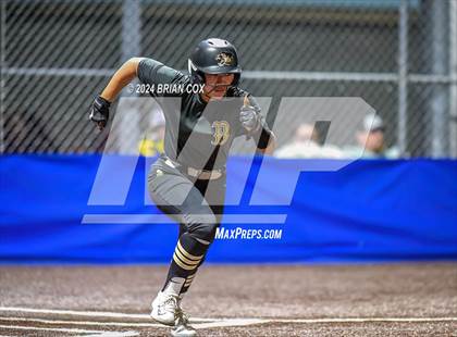 Thumbnail 1 in Bentonville vs Melbourne (Ozark Classic) photogallery.