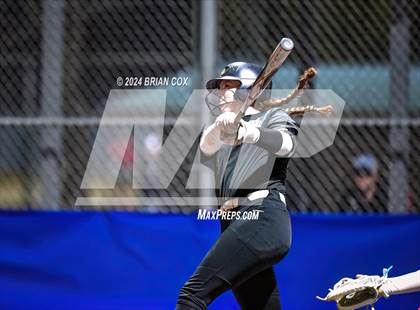Thumbnail 2 in Bentonville vs Melbourne (Ozark Classic) photogallery.