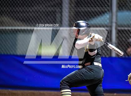 Thumbnail 2 in Bentonville vs Melbourne (Ozark Classic) photogallery.