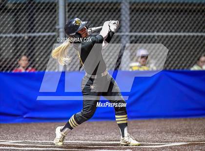 Thumbnail 3 in Bentonville vs Melbourne (Ozark Classic) photogallery.