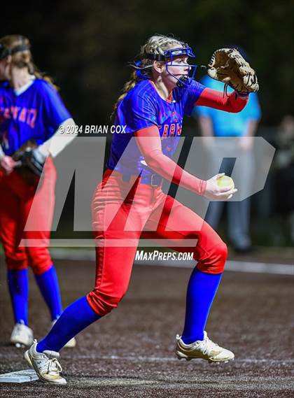 Thumbnail 2 in Bentonville vs Melbourne (Ozark Classic) photogallery.