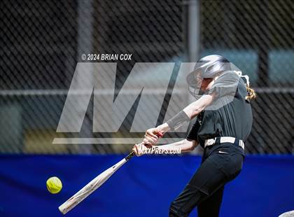 Thumbnail 2 in Bentonville vs Melbourne (Ozark Classic) photogallery.