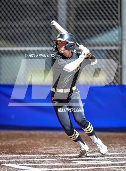 Thumbnail 2 in Bentonville vs Melbourne (Ozark Classic) photogallery.