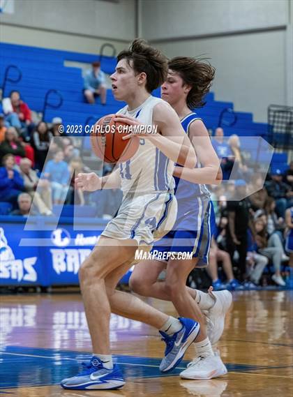 Thumbnail 3 in Whitney @ Lampasas photogallery.