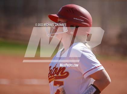 Thumbnail 3 in Seton Catholic vs. Sunnyside (Dobson/Westwood Invitational) photogallery.