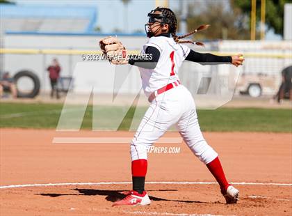 Thumbnail 3 in Seton Catholic vs. Sunnyside (Dobson/Westwood Invitational) photogallery.